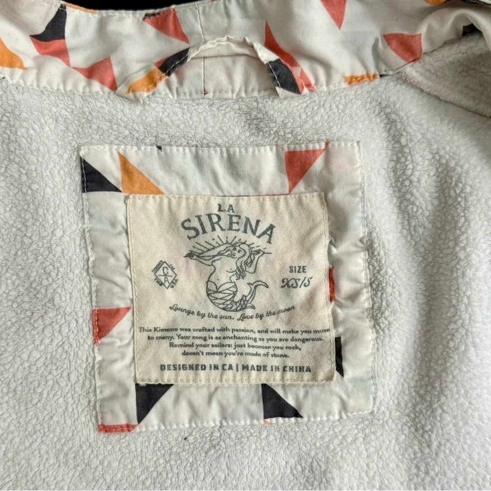 California Cowboy La Sirena Women’s Retro Geometric Patterned Robe - Picture 4 of 12